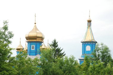 Ortodoks Kiliselerinin Altın Kubbesi