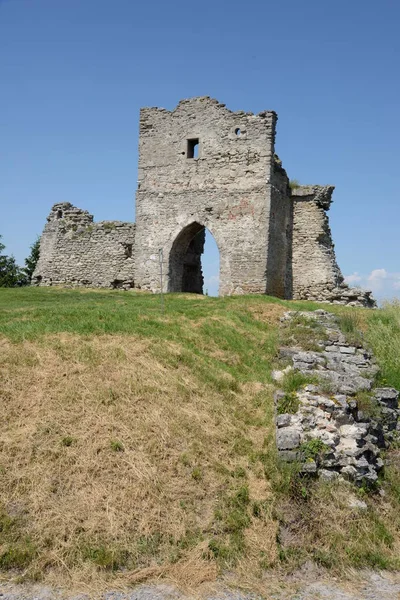 Torre Entrada Del Antiguo Castillo —  Fotos de Stock