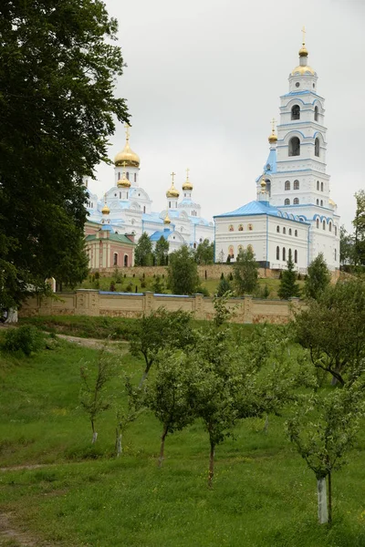 Kyrkan Alla Helgon Pochayiv Heliga Klostret Dukhovskoi — Stockfoto