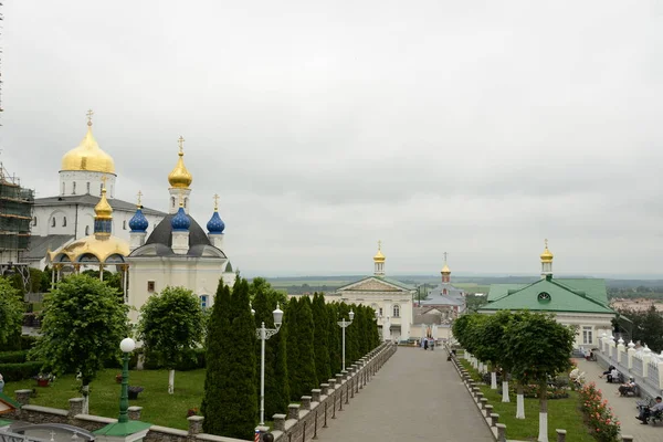 Guldkupol Den Heliga Dormition Pochayiv Lavra — Stockfoto