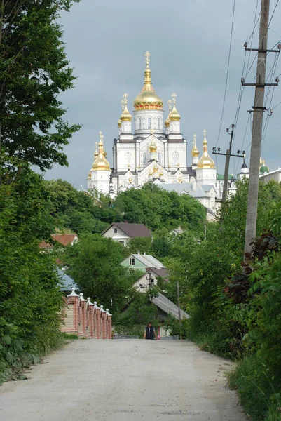 Goldene Kuppel Der Mariä Himmelfahrt Pochayiv Lavra — Stockfoto