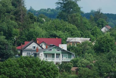 Karpat Dağlarının yumuşak yamaçları