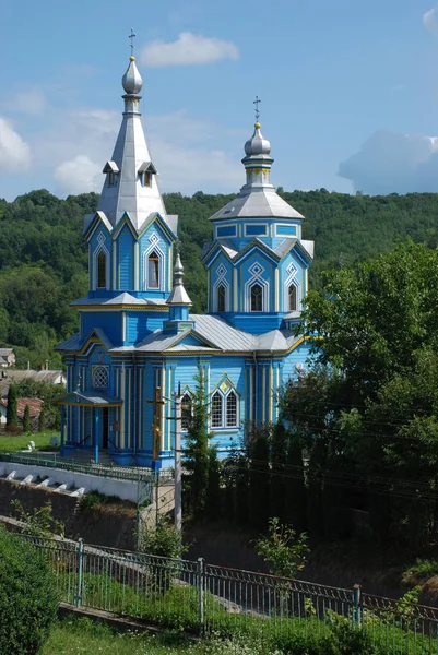 Iglesia Santa Cruz Kremenets — Foto de Stock