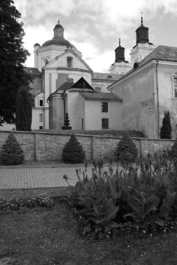 Şekil Değiştirme Katedrali.