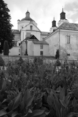 Şekil Değiştirme Katedrali.