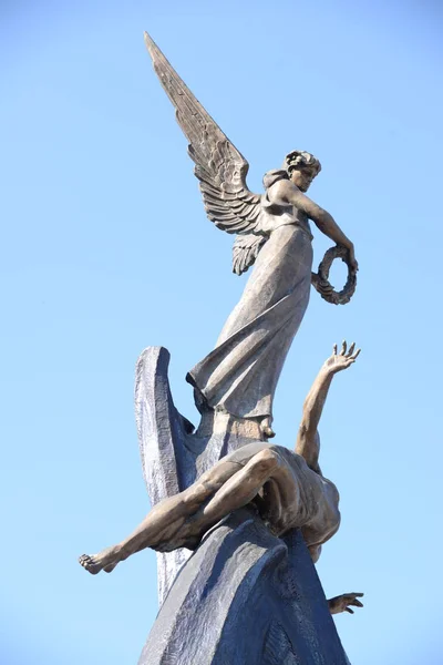 Monumento Aos Cem Celestiais Cidade Ternopil Ucrânia — Fotografia de Stock