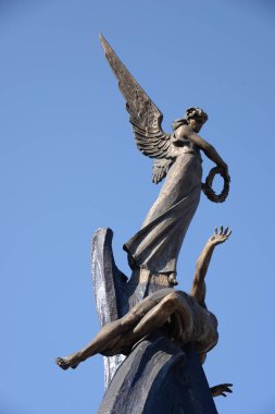 Ternopil şehrindeki Cennet Yüzü Anıtı. Ukrayna