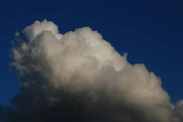 天空中的云 — 图库照片