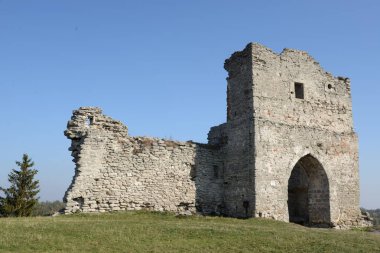 Castle Hill 'in giriş kulesi