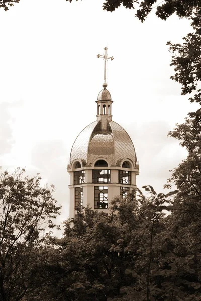Золотой Купол Зарванице — стоковое фото