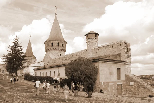 Kamenets Podilsky Kalesi Türk Köprüsünün Manzarası — Stok fotoğraf