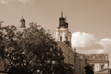 Şekil Değiştirme Katedrali.