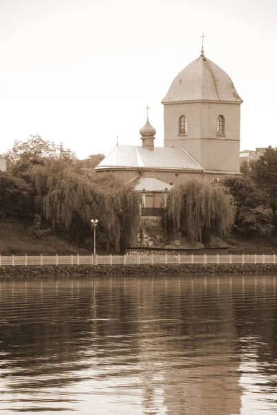 Церковь Святого Креста Тернополе — стоковое фото