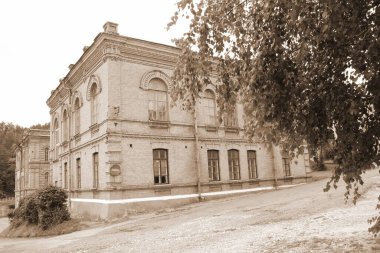  Antik çağlarda Kontes Dzembovskoyi 'nin eski malikanesi