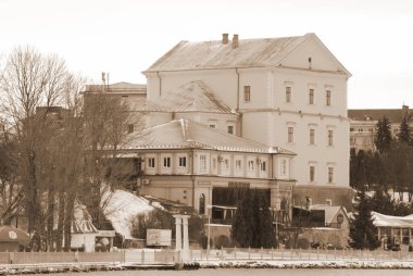 Eski Kale veya Ternopil Şatosu ulusal öneme sahip bir mimari anıttır.