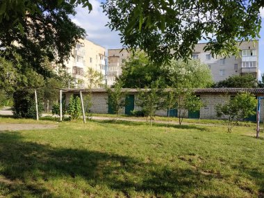 Pencereden şehre olan manzara.