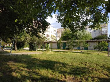 Pencereden şehre olan manzara.