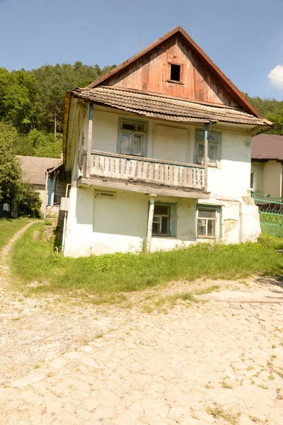 Holzhaus Ukrainischen Dorf — Stockfoto