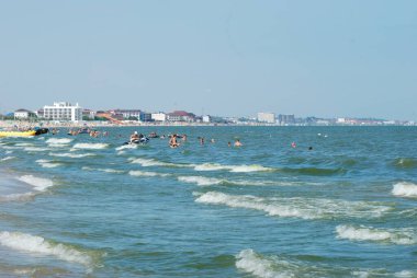 Karadeniz (Latince Rucenum mare; Bulgarca:, Gürcüce:, abh. Amshin Eia, Rusça:, Romence: Marea Neagr, Kırım Tatarcası: Qara deiz, Türkçe: Karadeniz)