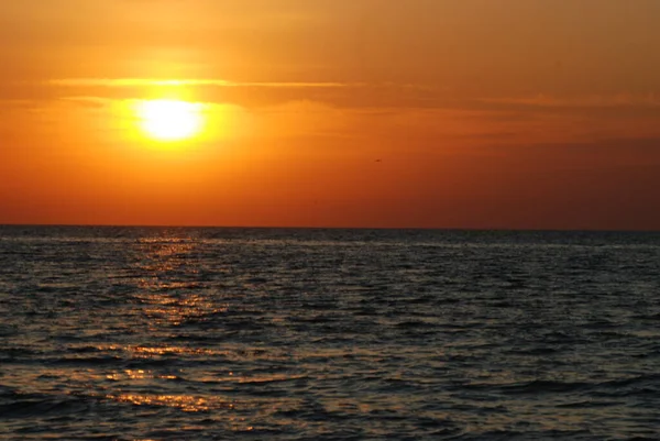 Salida Del Sol Sobre Mar — Foto de Stock