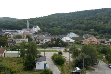 Pencereden şehre olan manzara.