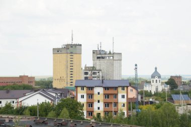 Pencereden şehre olan manzara.