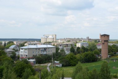 Pencereden şehre olan manzara.