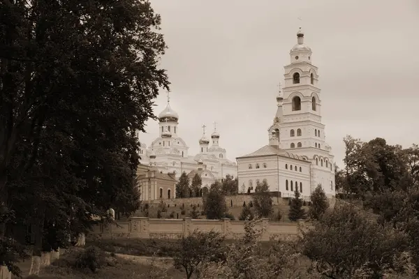 Kostel Všech Svatých Pochajiv Svatý Klášter Duchovskoj — Stock fotografie