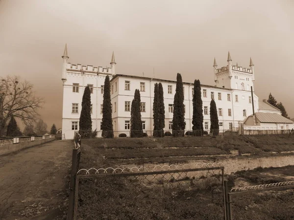 ヴォロンツォフ宮殿の伯爵 一般的な眺め — ストック写真