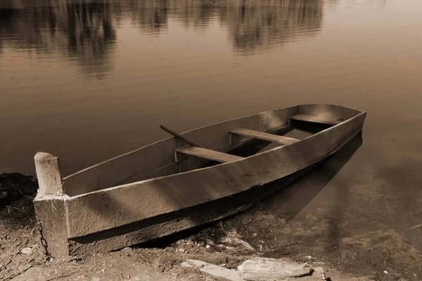 Деревянная Лодка Общий Вид — стоковое фото
