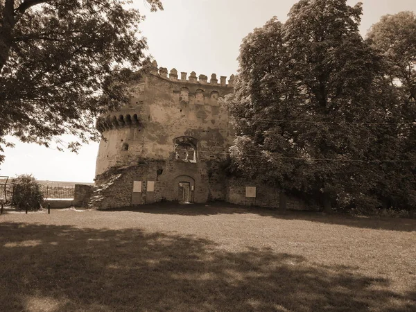 Torre Defensiva Castelo Ostroh — Fotografia de Stock