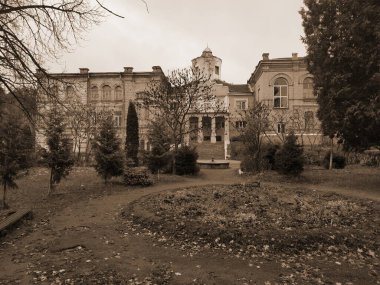 Antik çağlarda Kontes Dzembovskoyi 'nin eski malikanesi