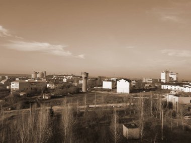 Pencereden şehre olan manzara.