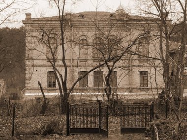 Antik çağlarda Kontes Dzembovskoyi 'nin eski malikanesi