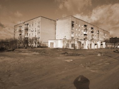 Pencereden şehre olan manzara.