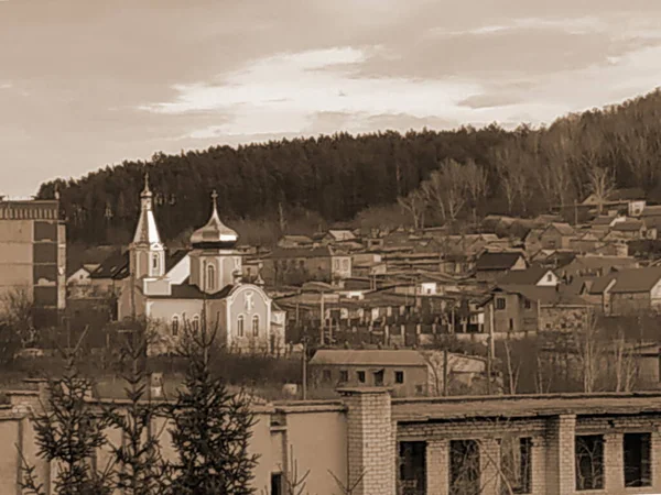 Der Blick Aus Dem Fenster Auf Die Stadt — Stockfoto