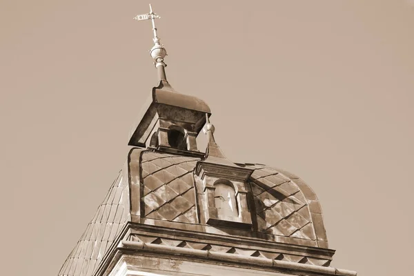 Крыша Старого Жилого Дома — стоковое фото