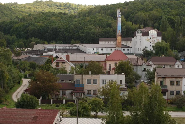 Der Blick Aus Dem Fenster Auf Die Stadt — Stockfoto