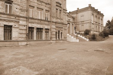 Antik çağlarda Kontes Dzembovskoyi 'nin eski malikanesi