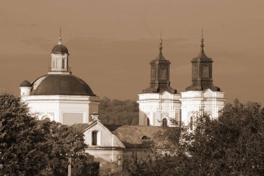 Şekil Değiştirme Katedrali.