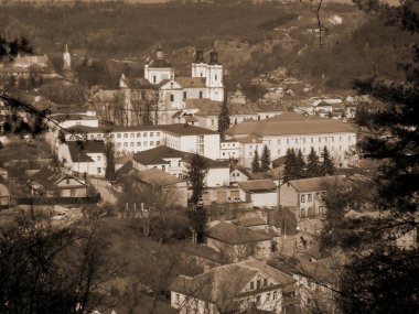 Eski kasabanın tarihi merkezi.