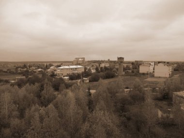 Pencereden şehre olan manzara.          