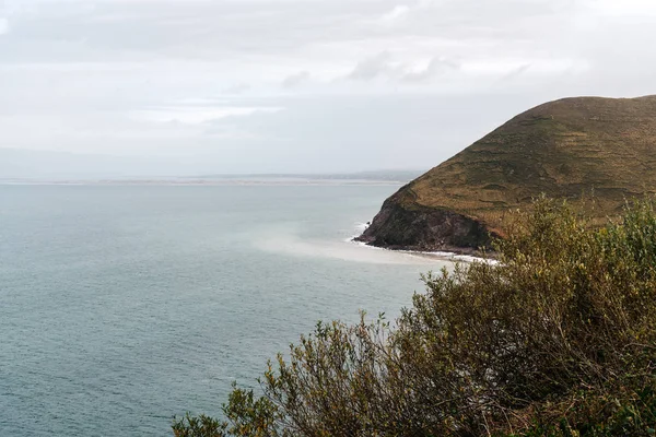 Vista panorâmica das falésias na costa da Irlanda — Fotografia de Stock