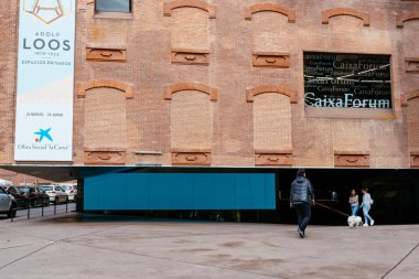 Açık havada görünümü Caixaforum Madrid