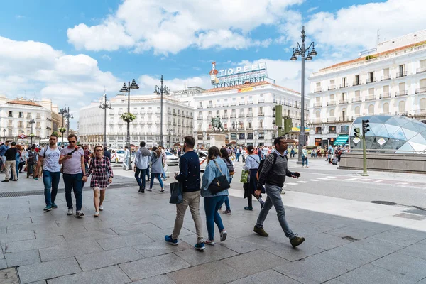 Plaza Puerta del Sol en Madrid —  Fotos de Stock