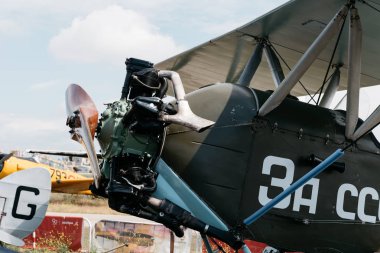 Polikarpov Po 2 Rus uçak hava gösterisi sırasında