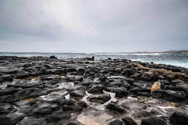 Vue panoramique de la mer contre le ciel dans les îles Canaries — Photo