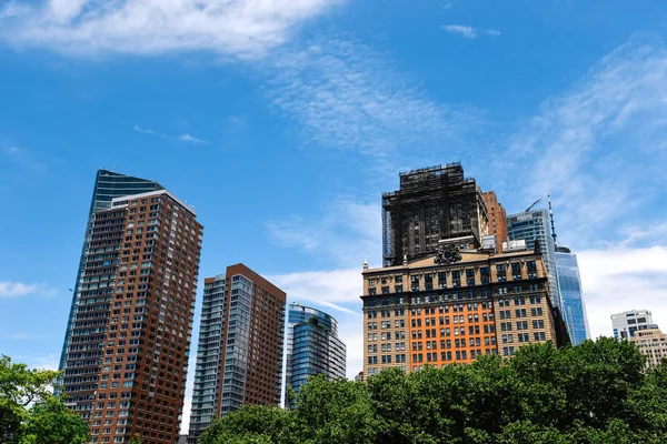 Residential skyscrapers in Financial District of New York — Stock Photo, Image