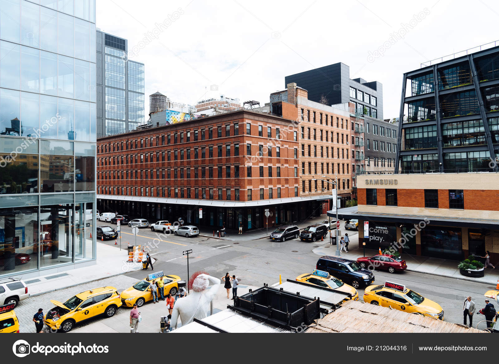 Meatpacking District In Chelsea In New York Stock Editorial Photo C Jjfarquitectos 212044316
