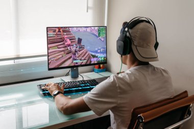 Genç Fortnite Pc video oyunu